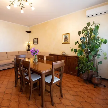 Apartment La Fenice Soprazocco